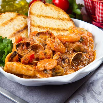 Typische gerechten om uit te proberen tijdens uw vakantie in Toscane